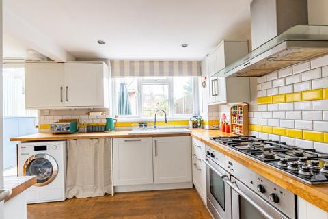 2 bedroom end of terrace house for sale, Hobart Walk, Hertfordshire AL3