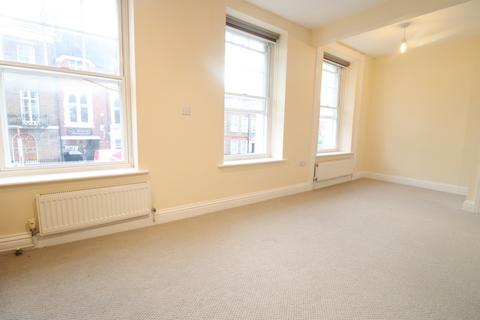 1 bedroom apartment to rent, High Street, Buckinghamshire HP11