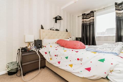 3 bedroom end of terrace house for sale, Tinsley Close, Manchester M40