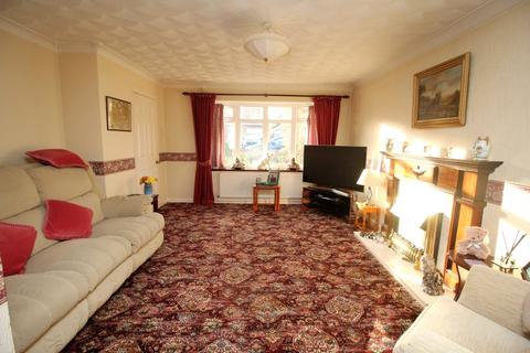 28 Darrington Drive, Warmsworth, Doncaster, DN4 9LF