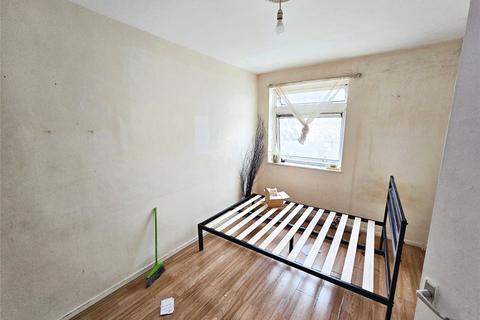 2 bedroom maisonette for sale, Tappesfield Road, London SE15