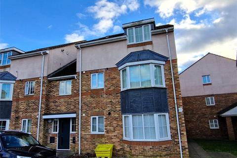 2 bedroom flat to rent, Hawthorn Close, Newcastle Upon Tyne NE15