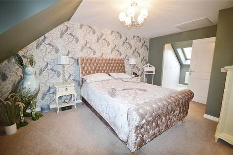 4 bedroom semi-detached house for sale, Morley Walk, Swadlincote DE11