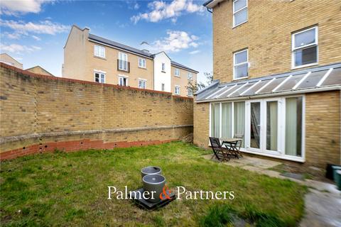 4 bedroom end of terrace house for sale, Propelair Way, Colchester, Essex, CO4