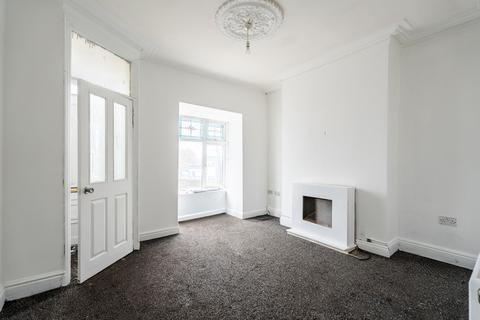 3 bedroom terraced house for sale, Bradford Road, Clayton, BD14