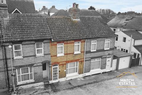 2 bedroom terraced house for sale, James Street, Folkestone CT19