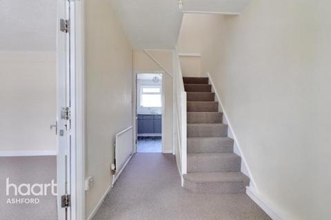 3 bedroom terraced house for sale, Essetford Road, Ashford