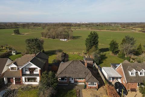 3 bedroom detached bungalow for sale, Common Lane, Lach Dennis, CW9