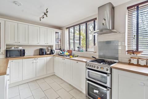 4 bedroom detached house for sale, Thornbridge Road, Iver Heath SL0