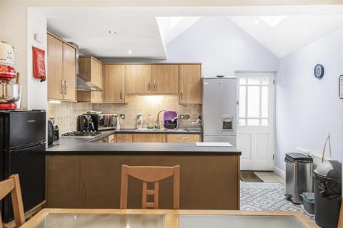 3 bedroom terraced house for sale, St. Saviours Terrace, Reading