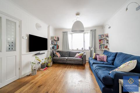 26 Carter Drive, Romford, RM5 2PD