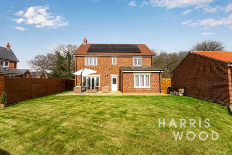 7 Batterham Close, Stanway, Colchester, CO3 0BH