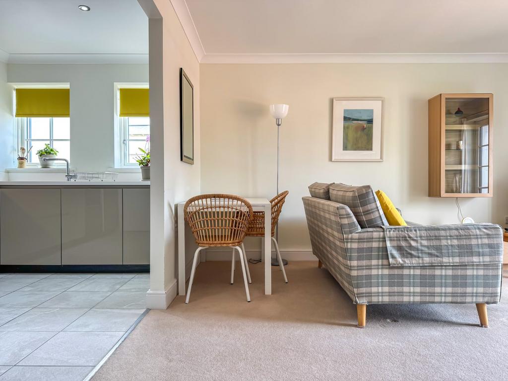 Living/Kitchen
