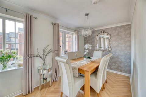 42 Bainbridge Crescent, Great Sankey, Warrington, WA5 3RT