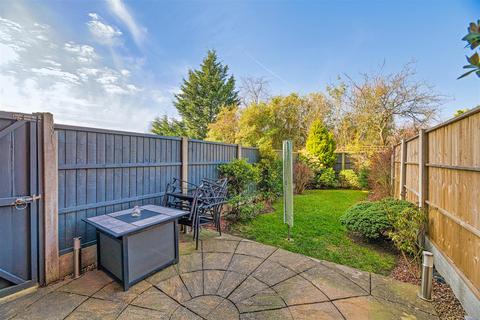 42 Bainbridge Crescent, Great Sankey, Warrington, WA5 3RT