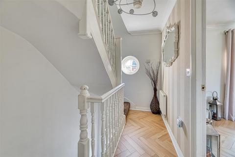 42 Bainbridge Crescent, Great Sankey, Warrington, WA5 3RT