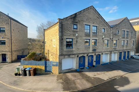 The Locks, Bingley, BD16