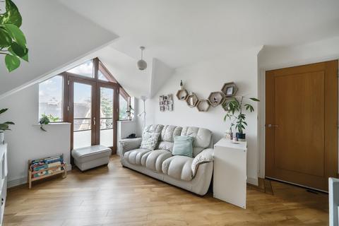 7 Edwards Close, Kings Worthy, Winchester, SO23 7HX