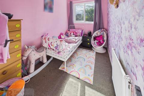 9 Arnfield Close, Ifield, Crawley, RH11 0RL