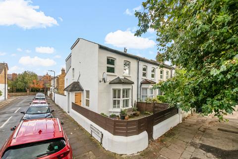 2 bedroom apartment for sale, Station Road, Hanwell, W7