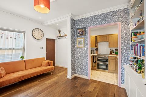 2 bedroom apartment for sale, Station Road, Hanwell, W7