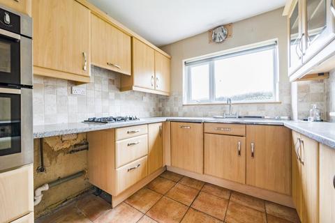 2 bedroom end of terrace house to rent, Southfield,  Barnet,  EN5