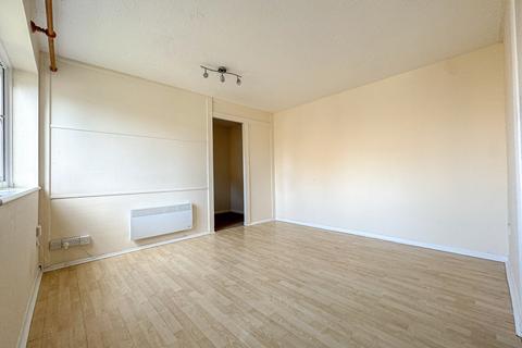 Studio for sale, Fakenham Drive, Bobblestock, Hereford, HR4