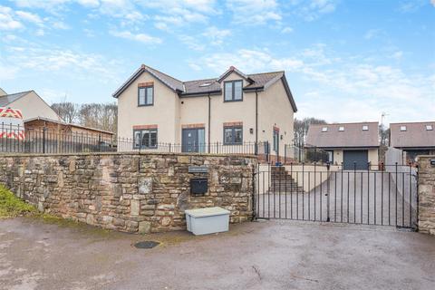 4 bedroom detached house for sale, Sun Rise Road, Lydney GL15