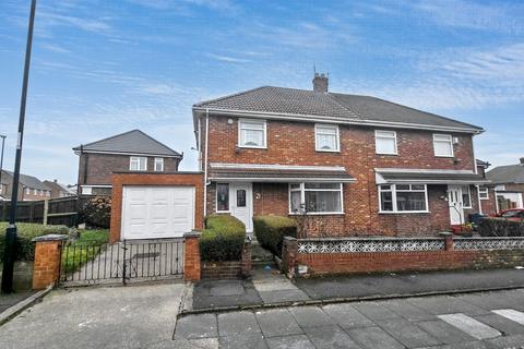 3 bedroom semi-detached house for sale, Prestwick Road, Pennywell, Sunderland, Tyne and Wear, SR4 0EZ