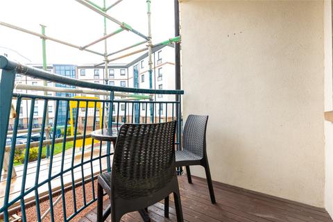 33/4 Ocean Drive, Edinburgh, EH6 6JL