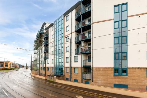 33/4 Ocean Drive, Edinburgh, EH6 6JL