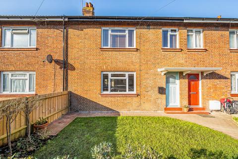 5 Stretton Road, Richmond, TW10 7QH