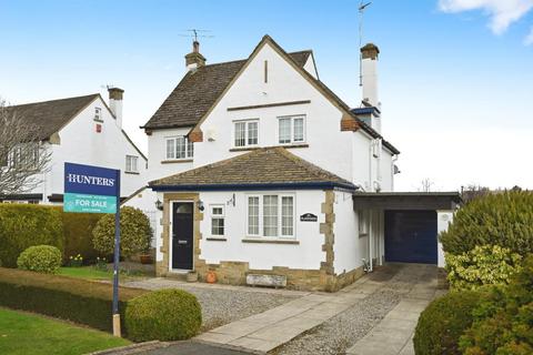 3 bedroom detached house for sale, Southway, Guiseley, Leeds