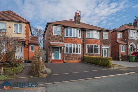 3 bedroom semi-detached house for sale, Brynton Road, Macclesfield, SK10 3AF