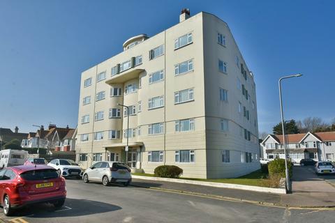 3 bedroom flat for sale, Lionel Road, Bexhill-on-Sea, TN40