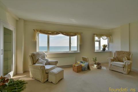 3 bedroom flat for sale, Lionel Road, Bexhill-on-Sea, TN40