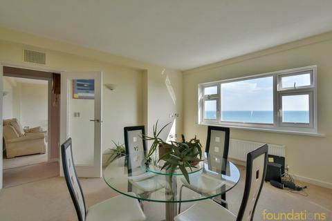 3 bedroom flat for sale, Lionel Road, Bexhill-on-Sea, TN40