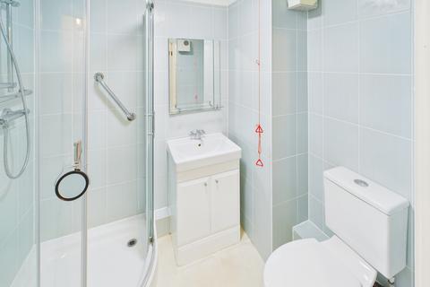 1 bedroom retirement property for sale, Farnham Close, London N20