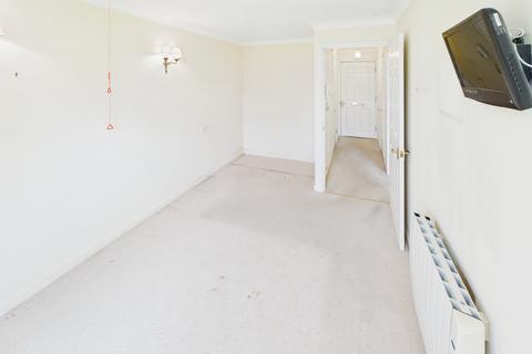 1 bedroom retirement property for sale, Farnham Close, London N20