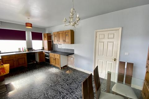 3 bedroom semi-detached house for sale, Gaisby Lane, Wrose, Shipley, BD18