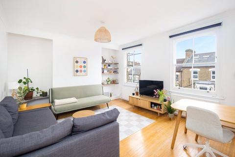 2 bedroom flat to rent, Tremlett Grove, Archway, London, N19