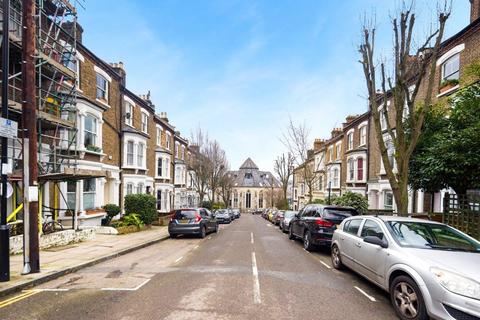 2 bedroom flat to rent, Tremlett Grove, Archway, London, N19