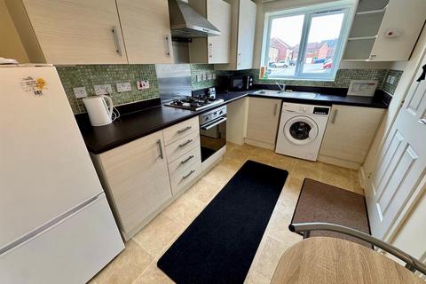 2 bedroom detached house to rent, Homestead, Coventry