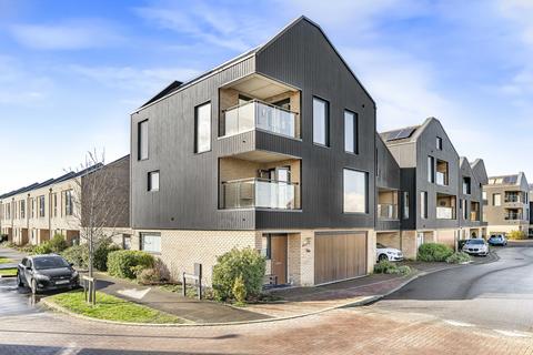 5 bedroom end of terrace house for sale, Trumpington, Cambridge CB2
