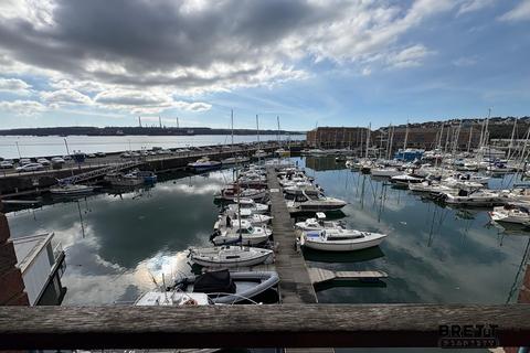 3 bedroom apartment for sale, Nelson Quay, Milford Haven, Pembrokeshire. SA73 3AY