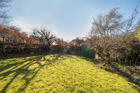 3 bedroom detached house for sale, Kimbolton Road, Bedford