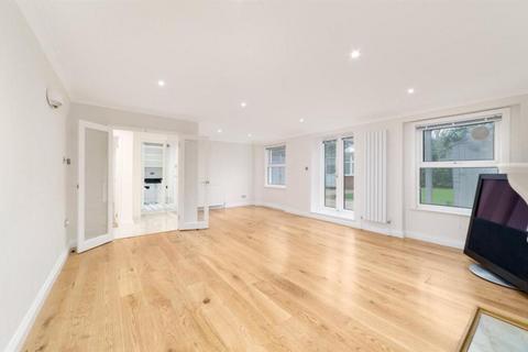 4 bedroom apartment to rent, Buckland Crescent, Belsize Park, London, NW3