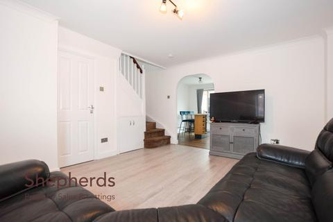 3 bedroom detached house for sale, Pettys Close, Cheshunt EN8