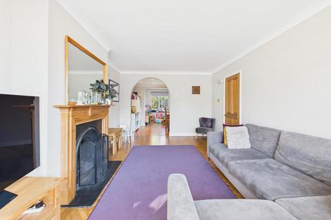 75 Pine Gardens, Ruislip, HA4 9TS