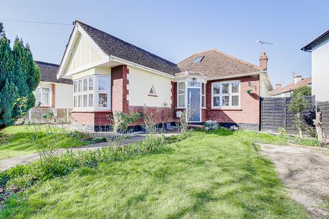 3 bedroom detached bungalow for sale, Exford Avenue, Westcliff-on-sea, SS0